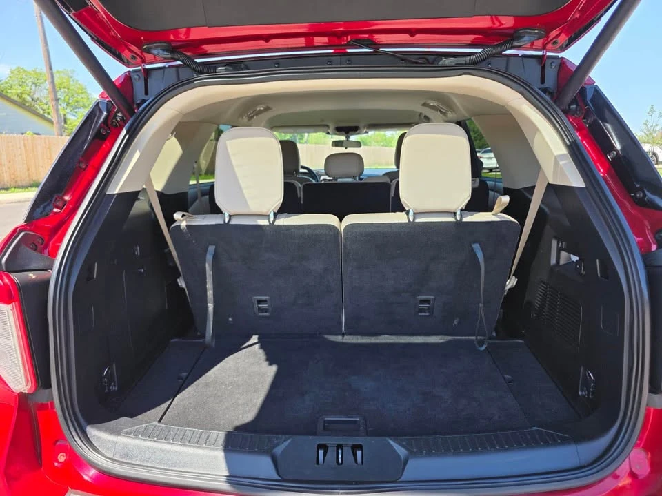 2020 Ford Explorer 6th Gen - Image 11 of 14