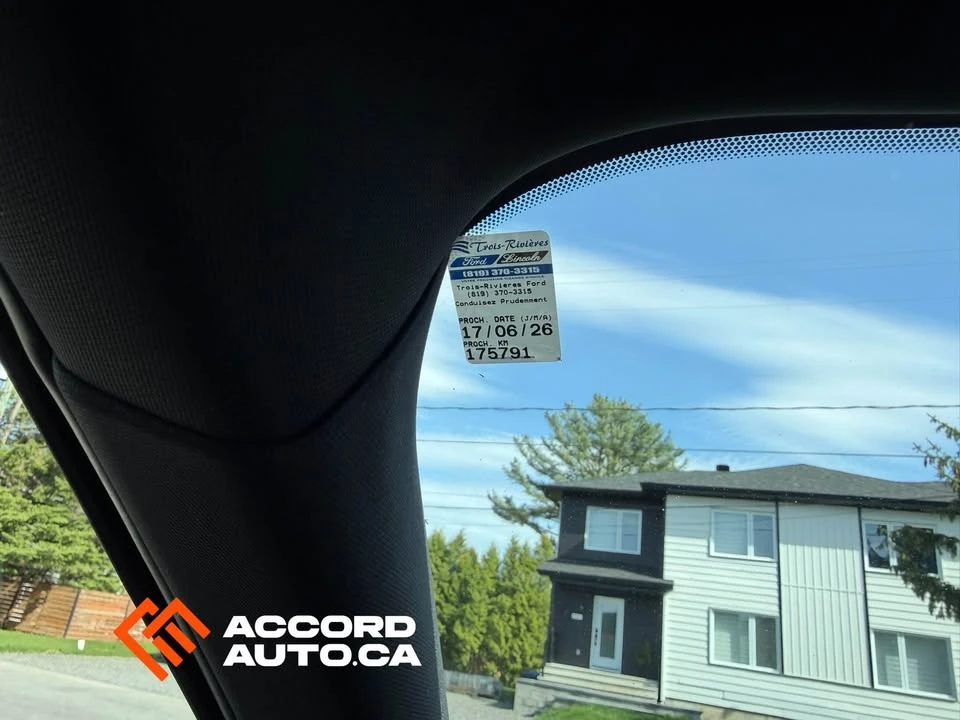 2020 Ford Explorer 6th Gen - Image 16 of 19