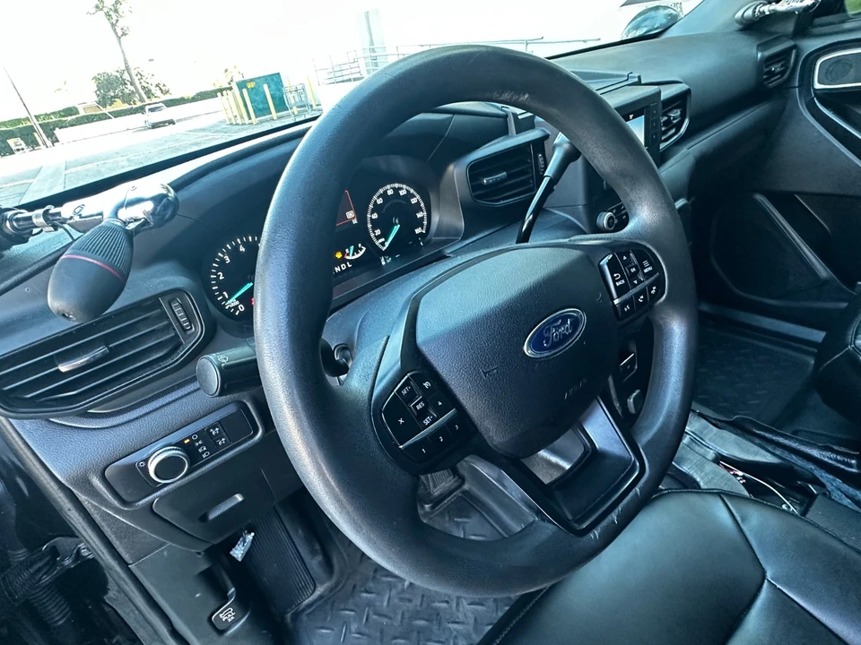 2020 Ford Explorer 6th Gen - Image 19 of 21