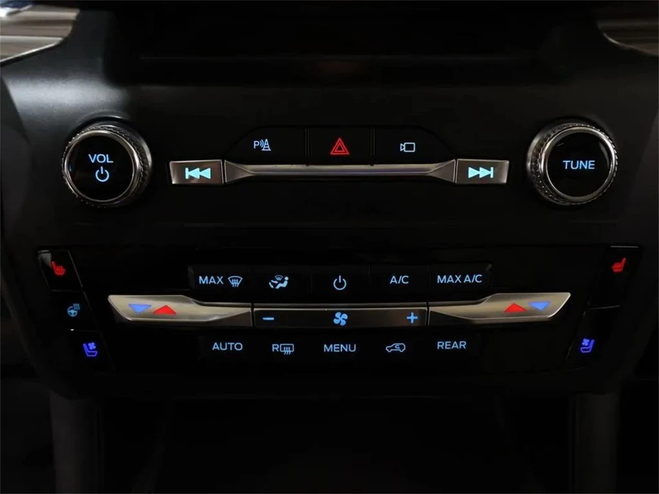 2020 Ford Explorer 6th Gen - Image 21 of 31