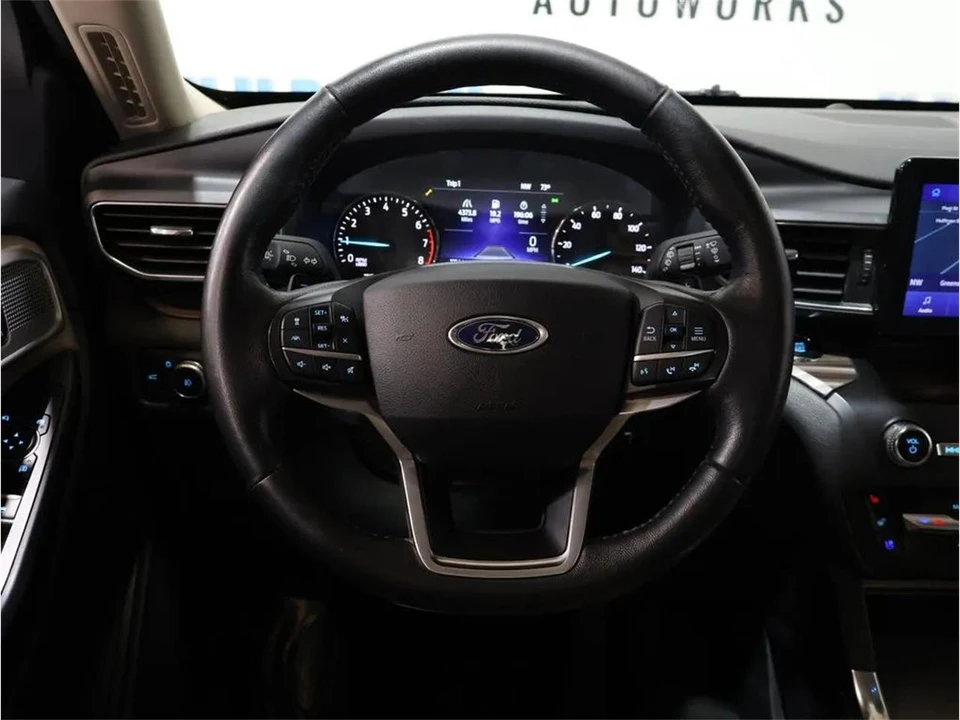 2020 Ford Explorer 6th Gen - Image 17 of 31
