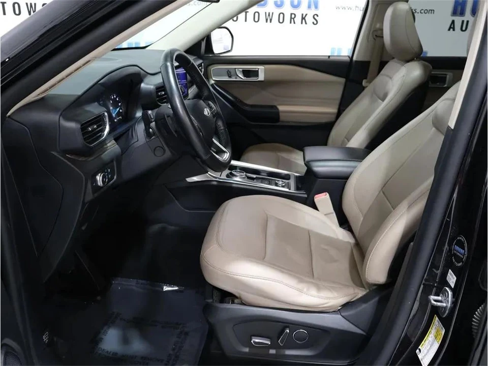 2020 Ford Explorer 6th Gen - Image 14 of 31