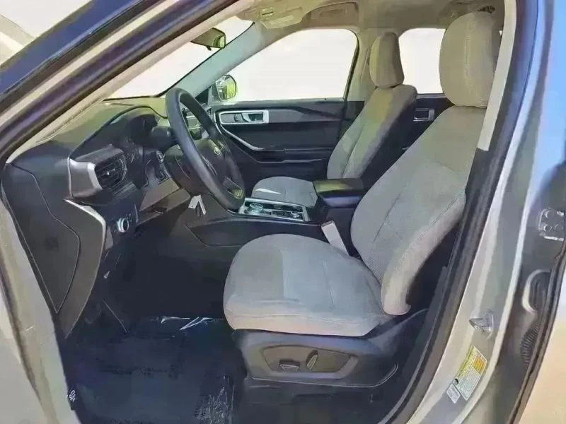 2020 Ford Explorer 6th Gen - Image 9 of 12