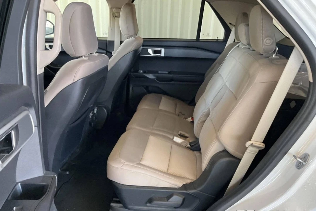 2020 Ford Explorer 6th Gen - Image 8 of 18