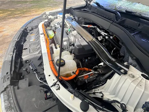2020 Ford Explorer 6th Gen - Image 2 of 13