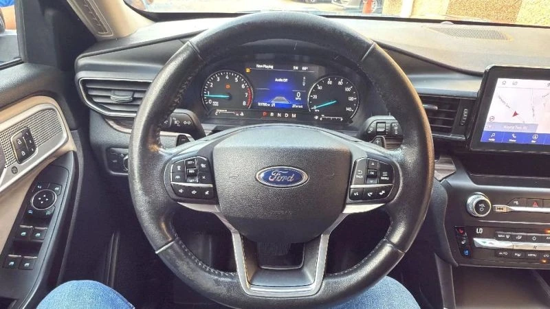 2020 Ford Explorer 6th Gen - Image 11 of 12