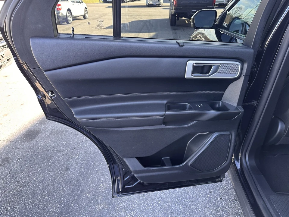 2020 Ford Explorer 6th Gen - Image 10 of 21