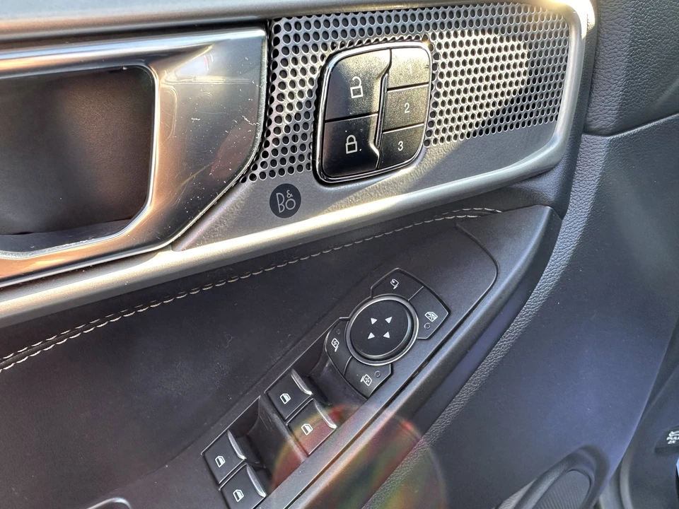 2020 Ford Explorer 6th Gen - Image 17 of 21