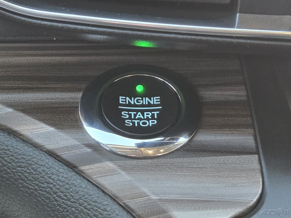 2020 Ford Explorer 6th Gen - Image 17 of 21