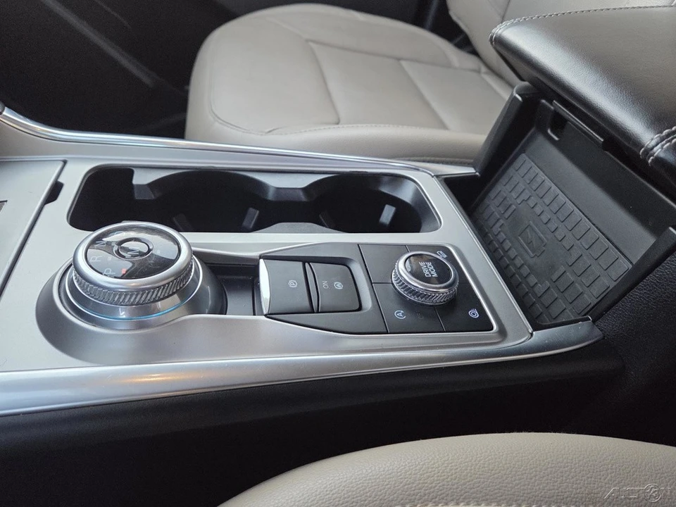 2020 Ford Explorer 6th Gen - Image 6 of 21