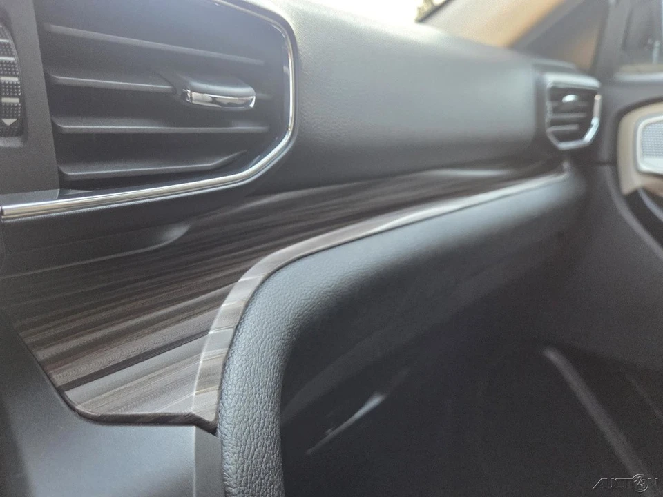 2020 Ford Explorer 6th Gen - Image 19 of 21