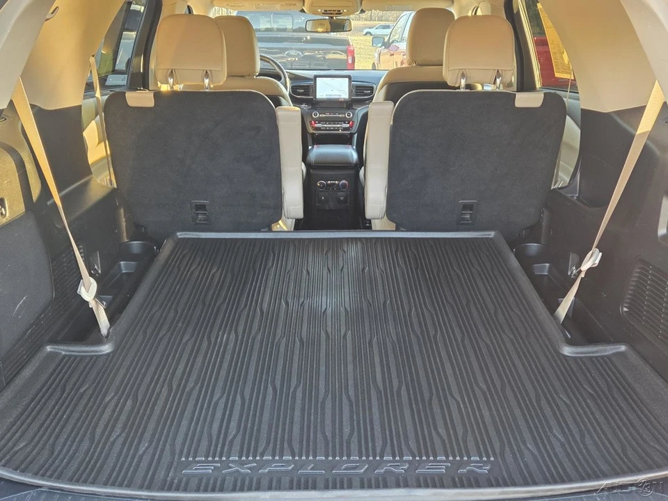 2020 Ford Explorer 6th Gen - Image 10 of 21