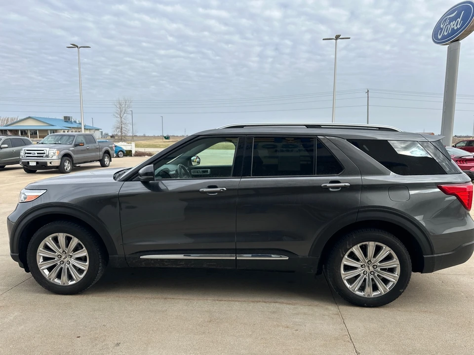 2020 Ford Explorer 6th Gen - Image 9 of 12
