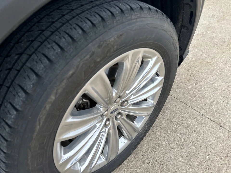 2020 Ford Explorer 6th Gen - Image 2 of 12