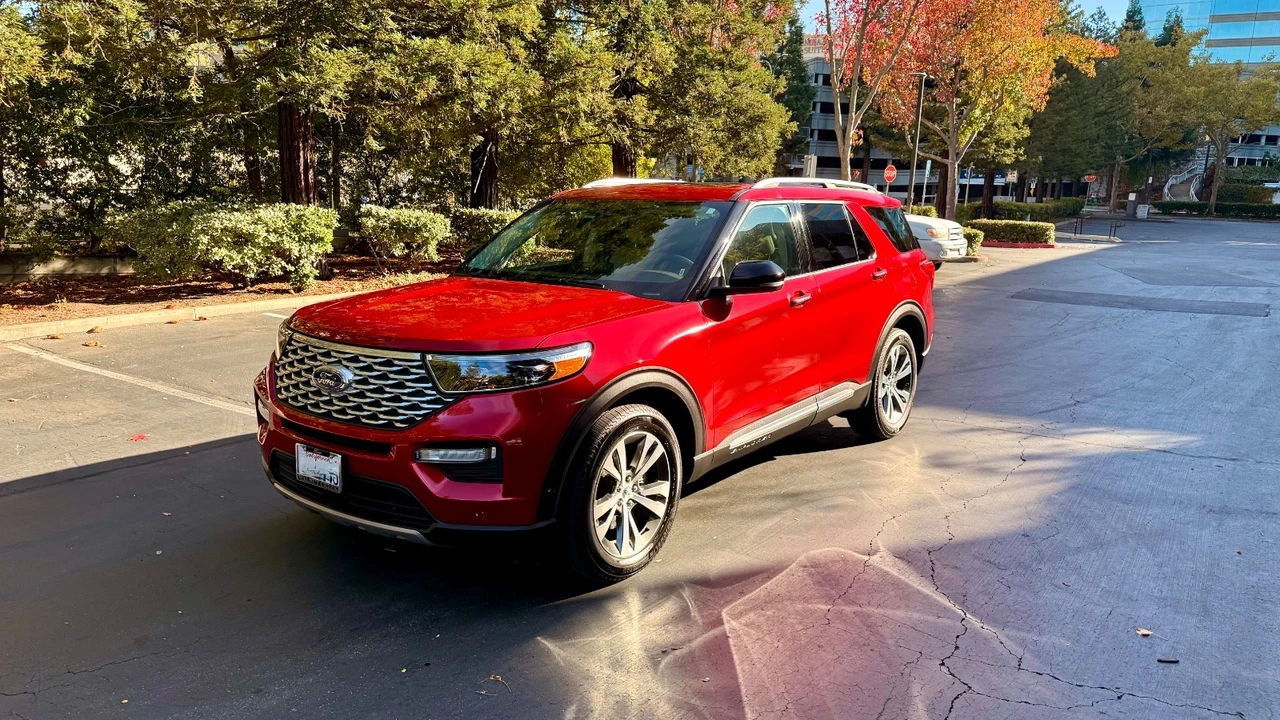 2020 Ford Explorer 6th Gen - Image 2 of 21