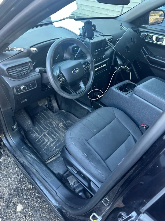 2020 Ford Explorer 6th Gen - Image 9 of 15
