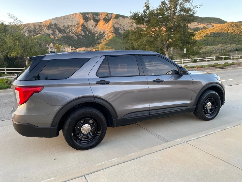 2020 Ford Explorer 6th Gen - Image 17 of 21