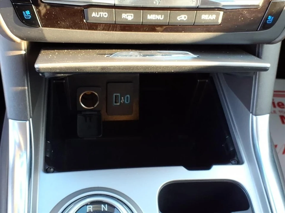 2020 Ford Explorer 6th Gen - Image 14 of 21