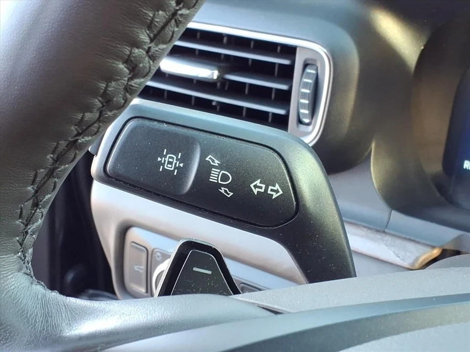 2020 Ford Explorer 6th Gen - Image 20 of 21