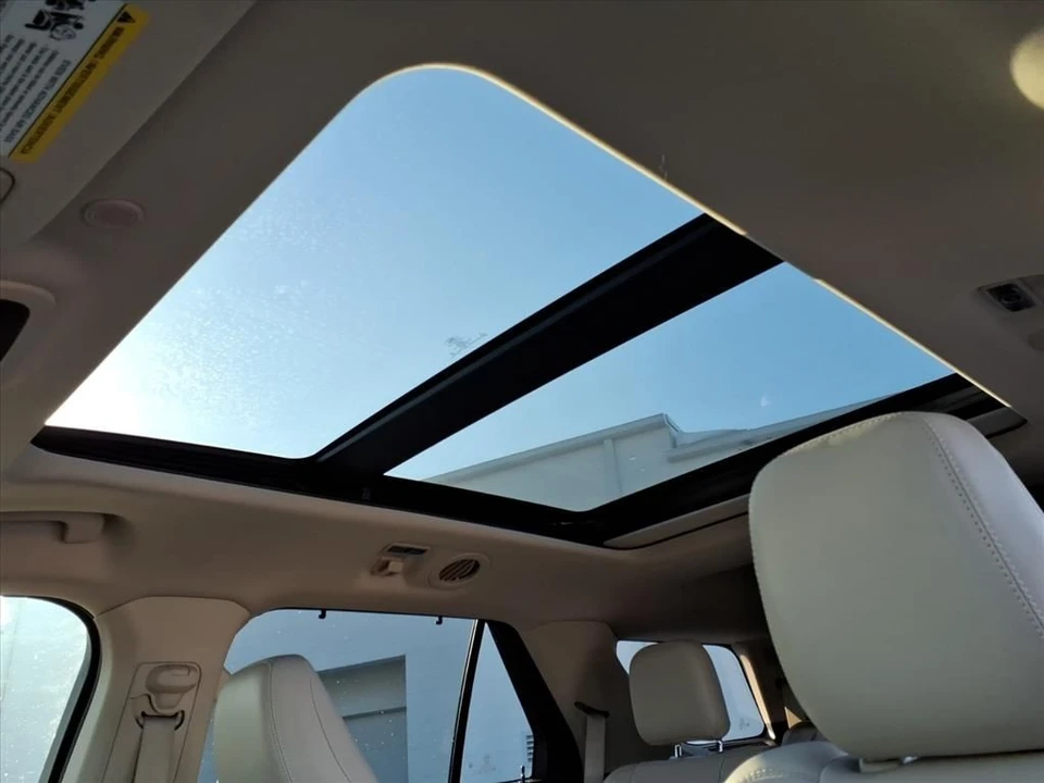 2020 Ford Explorer 6th Gen - Image 10 of 21
