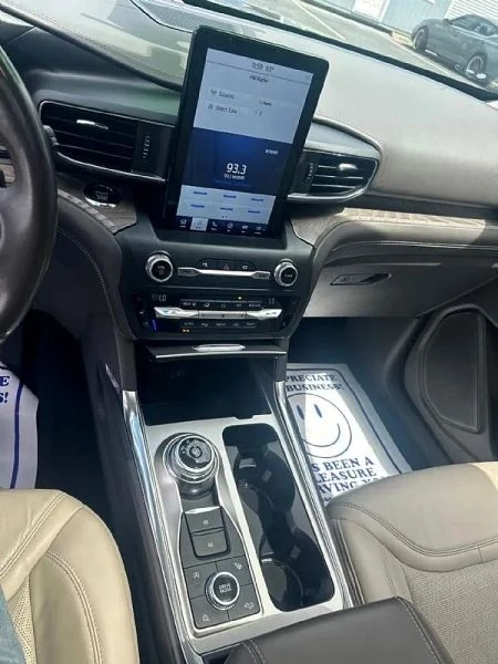2020 Ford Explorer 6th Gen - Image 9 of 12