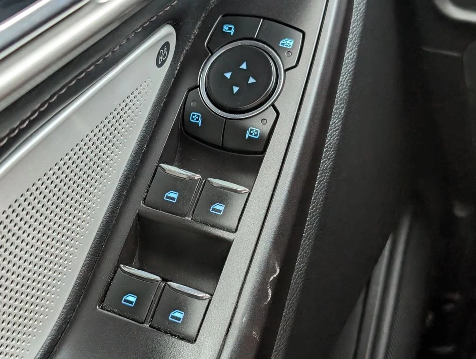 2020 Ford Explorer 6th Gen - Image 12 of 21