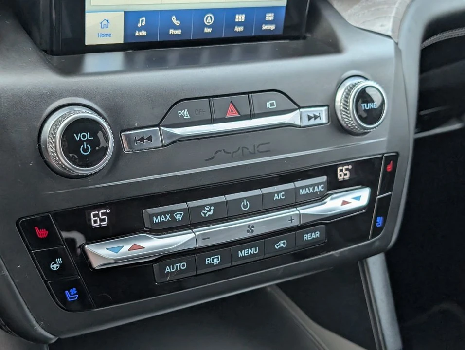 2020 Ford Explorer 6th Gen - Image 20 of 21