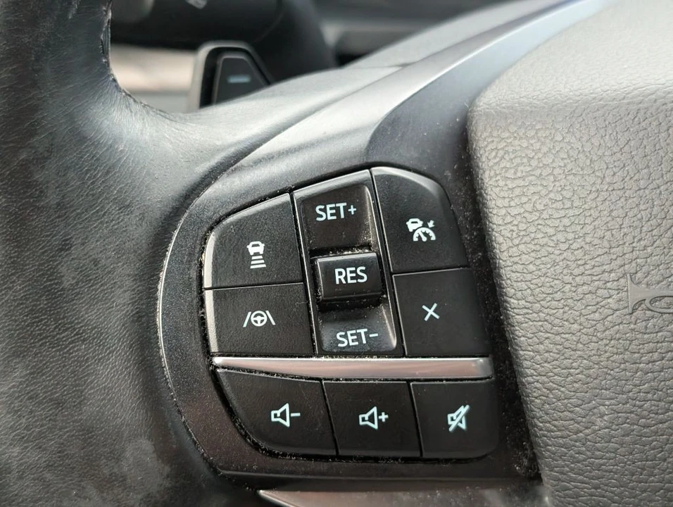 2020 Ford Explorer 6th Gen - Image 15 of 21