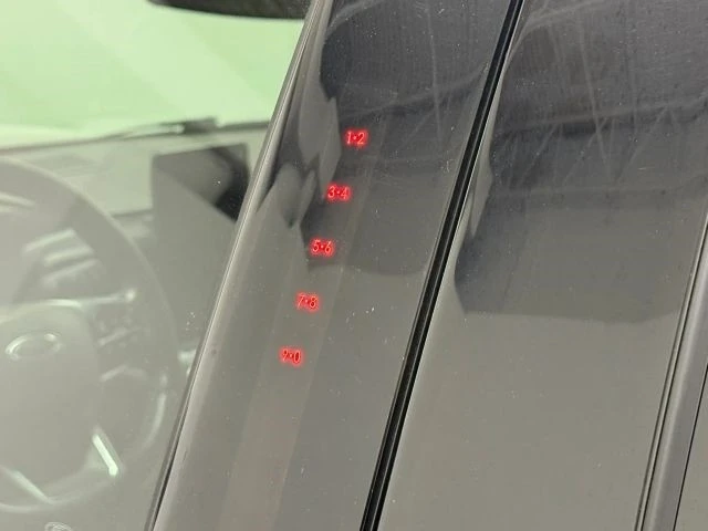 2020 Ford Explorer 6th Gen - Image 20 of 21