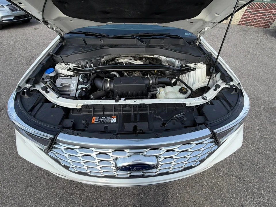 2020 Ford Explorer 6th Gen - Image 15 of 21