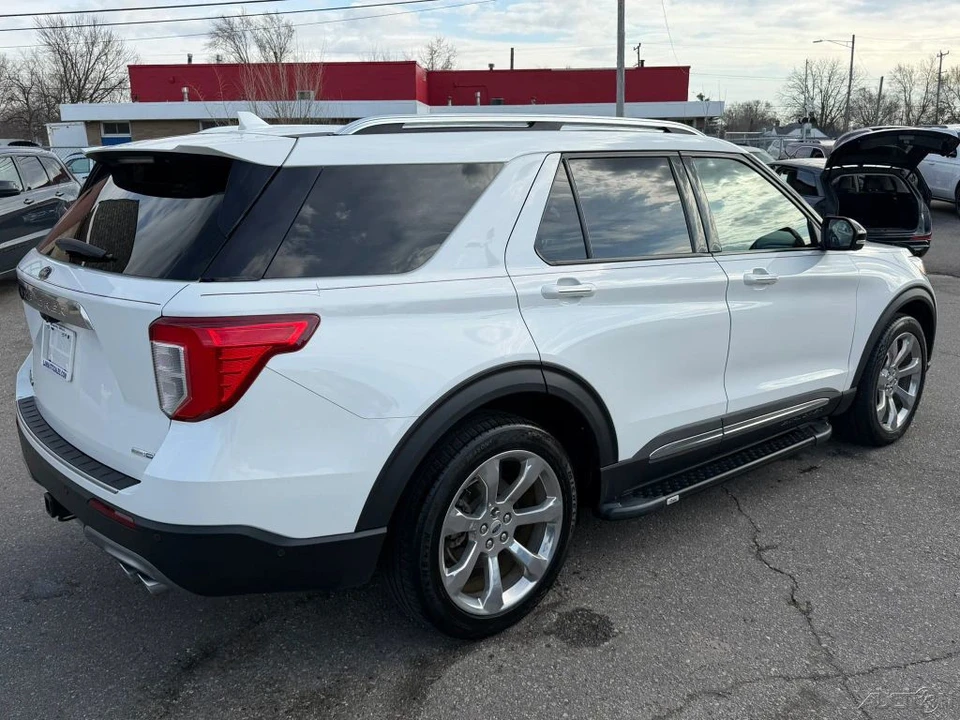 2020 Ford Explorer 6th Gen - Image 5 of 12