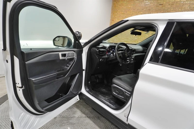 2020 Ford Explorer 6th Gen - Image 19 of 21