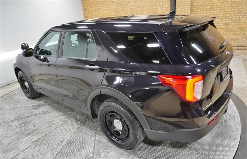 2020 Ford Explorer 6th Gen - Image 15 of 21