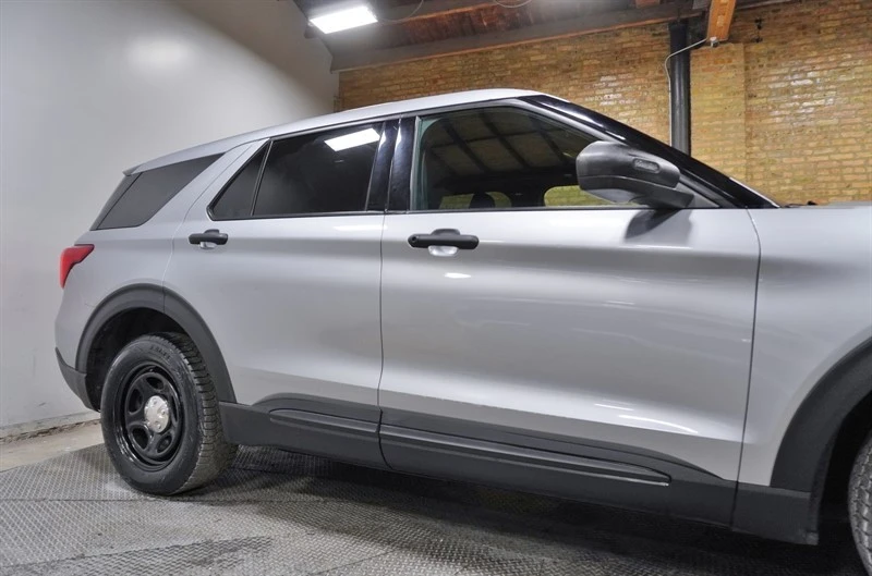 2020 Ford Explorer 6th Gen - Image 9 of 12