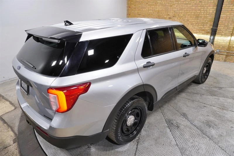 2020 Ford Explorer 6th Gen - Image 11 of 12