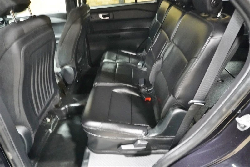 2020 Ford Explorer 6th Gen - Image 30 of 31