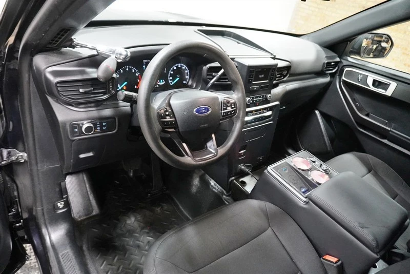 2020 Ford Explorer 6th Gen - Image 20 of 21