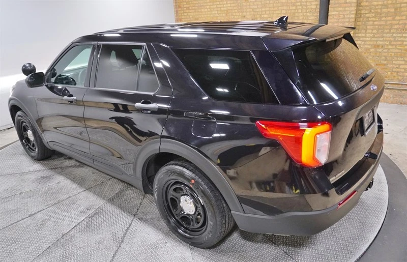 2020 Ford Explorer 6th Gen - Image 16 of 31