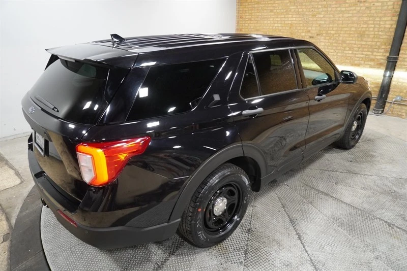 2020 Ford Explorer 6th Gen - Image 11 of 31