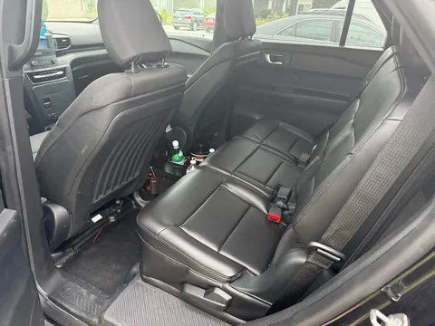 2020 Ford Explorer 6th Gen - Image 4 of 9