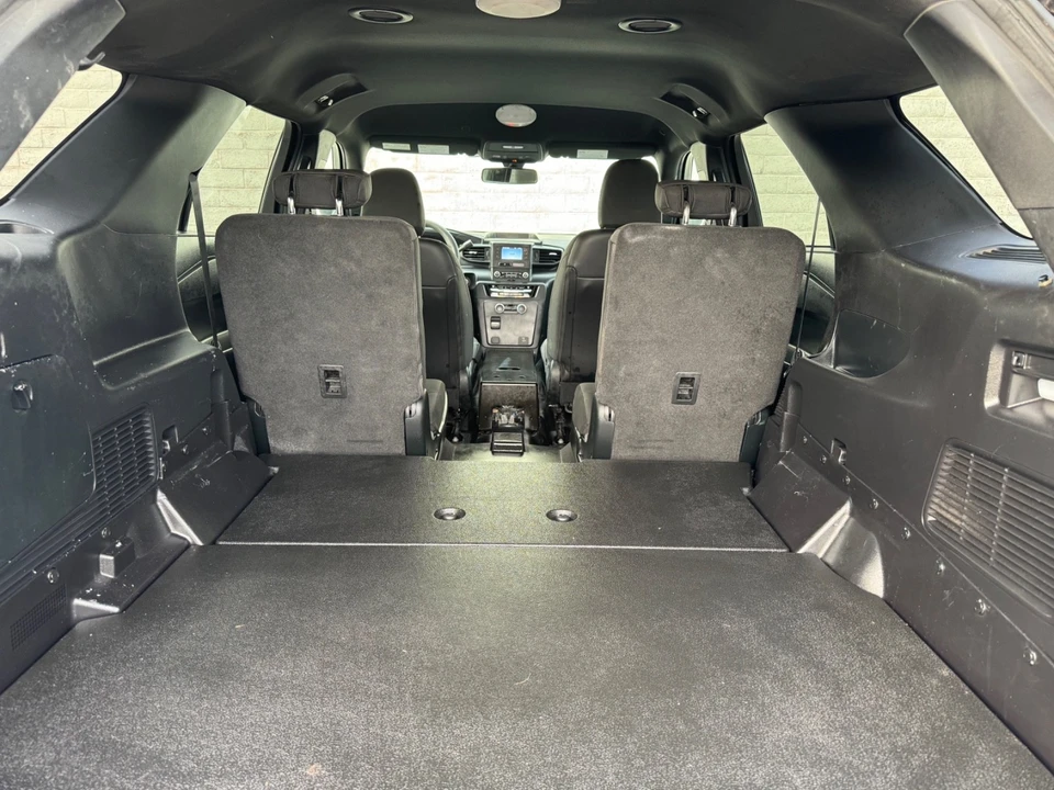 2020 Ford Explorer 6th Gen - Image 17 of 20