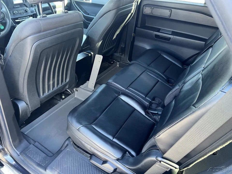 2020 Ford Explorer 6th Gen - Image 12 of 12