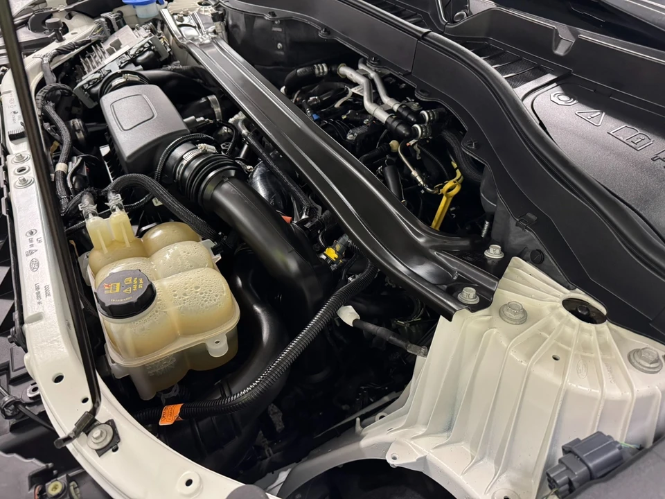 2020 Ford Explorer 6th Gen - Image 10 of 21