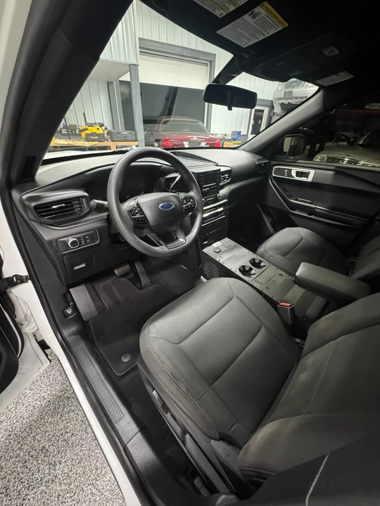 2020 Ford Explorer 6th Gen - Image 15 of 21