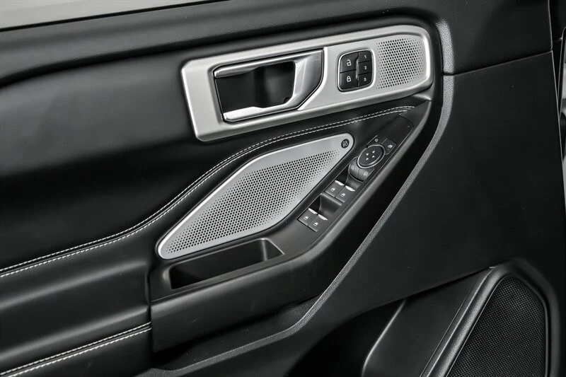 2020 Ford Explorer 6th Gen - Image 14 of 21