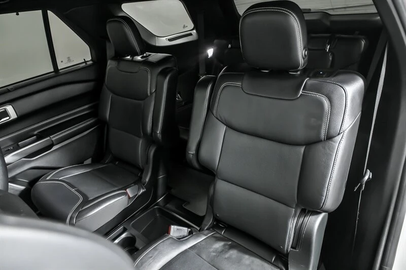2020 Ford Explorer 6th Gen - Image 20 of 21
