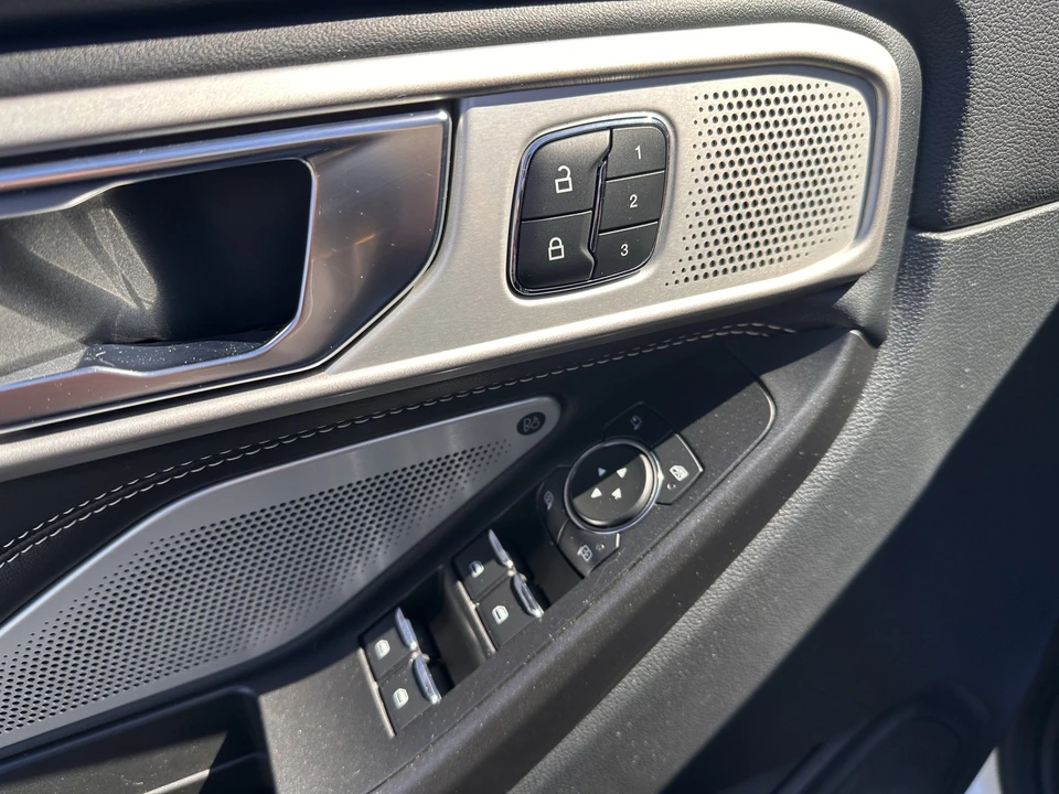 2020 Ford Explorer 6th Gen - Image 18 of 21