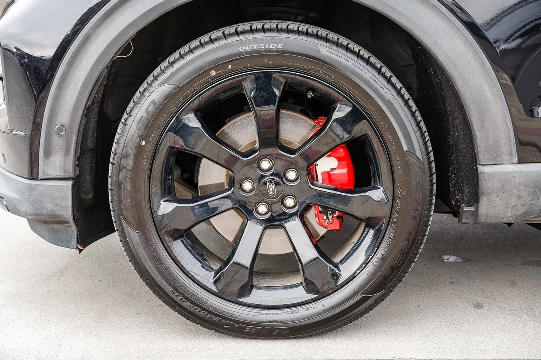 2020 Ford Explorer 6th Gen - Image 9 of 12