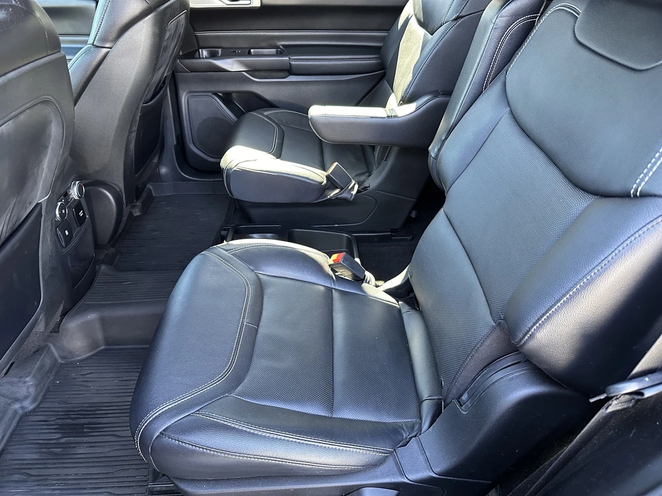 2020 Ford Explorer 6th Gen - Image 12 of 31