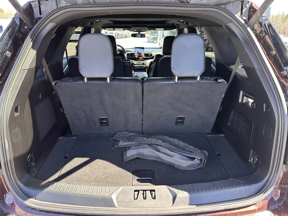 2020 Ford Explorer 6th Gen - Image 17 of 31